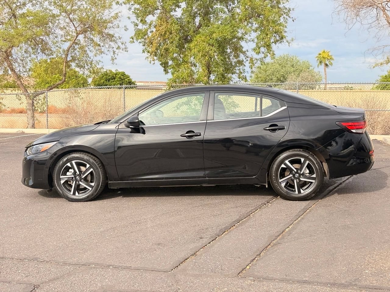 Certified 2024 Nissan Sentra SV FWD image 3