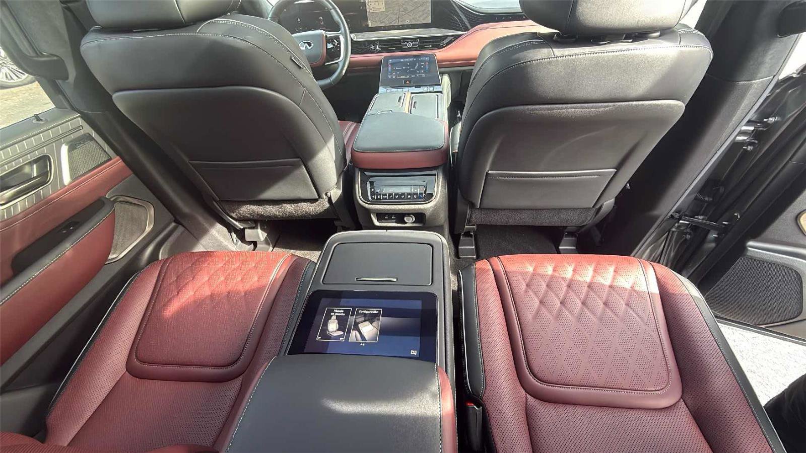 Certified 2025 INFINITI QX80 Autograph image 29