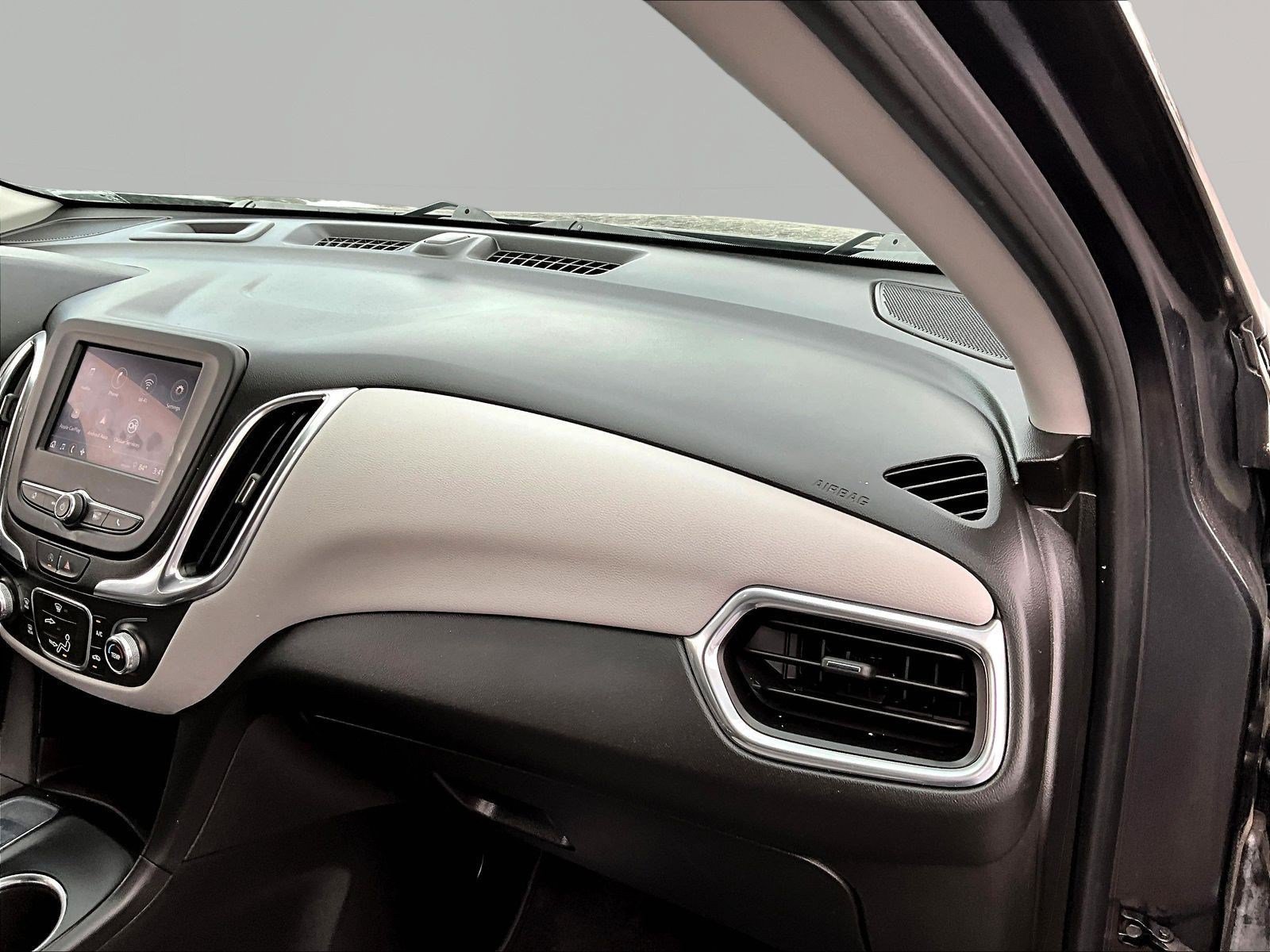 Used 2022 Chevrolet Equinox LT FWD image 26