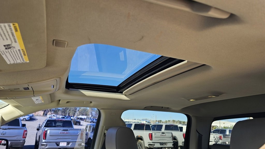 Used 2018 GMC Sierra 1500 SLT image 15