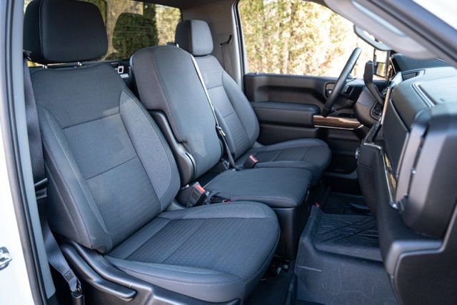 Used 2025 Chevrolet Silverado 2500 LT w/ Convenience Package image 35