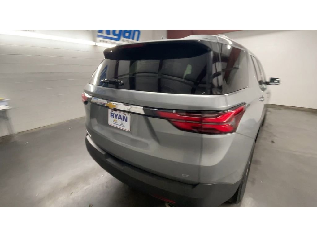Used 2023 Chevrolet Traverse LT image 8