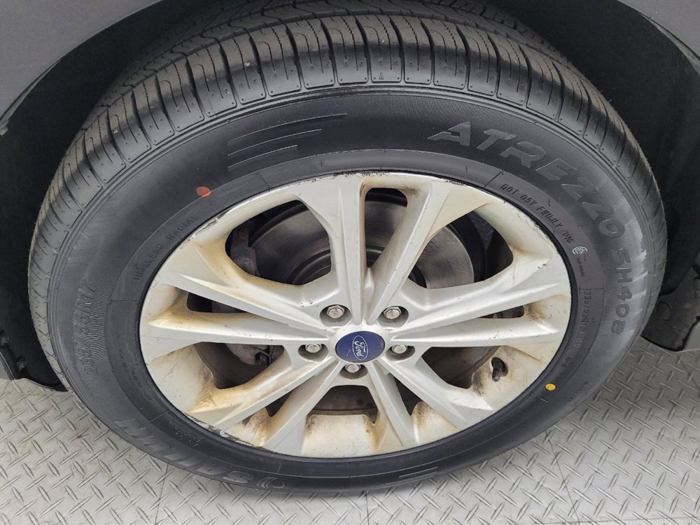 Used 2018 Ford Escape SE image 31