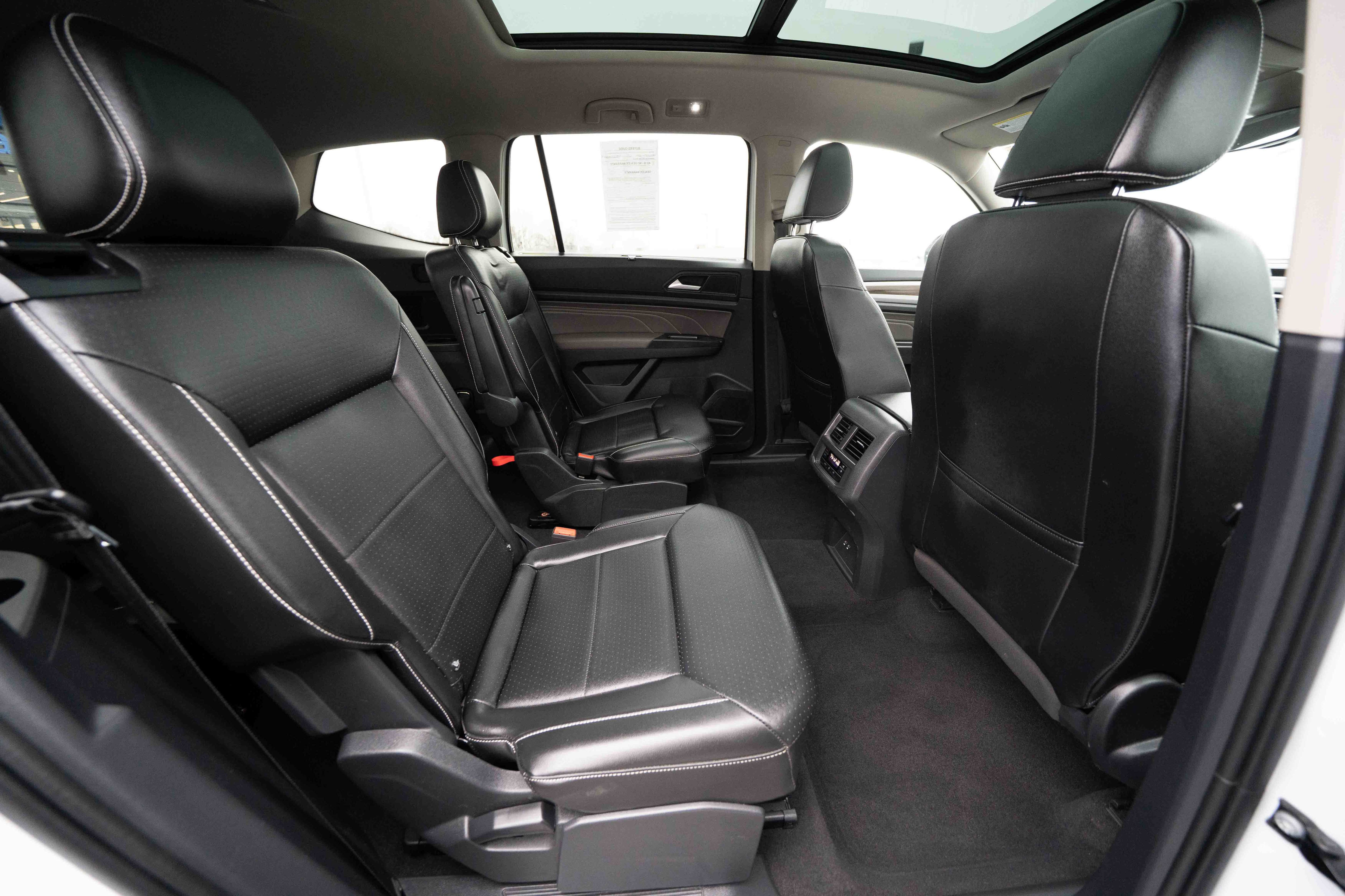 Used 2022 Volkswagen Atlas SEL image 25