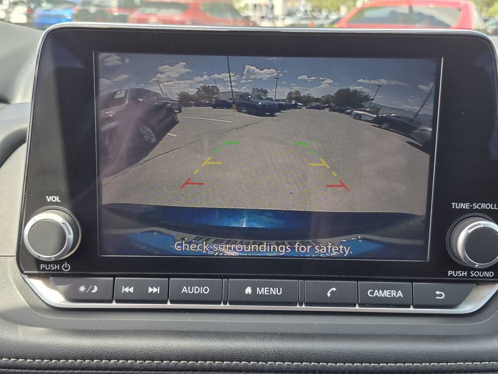 Used 2024 Nissan Rogue SV AWD/4WD image 25