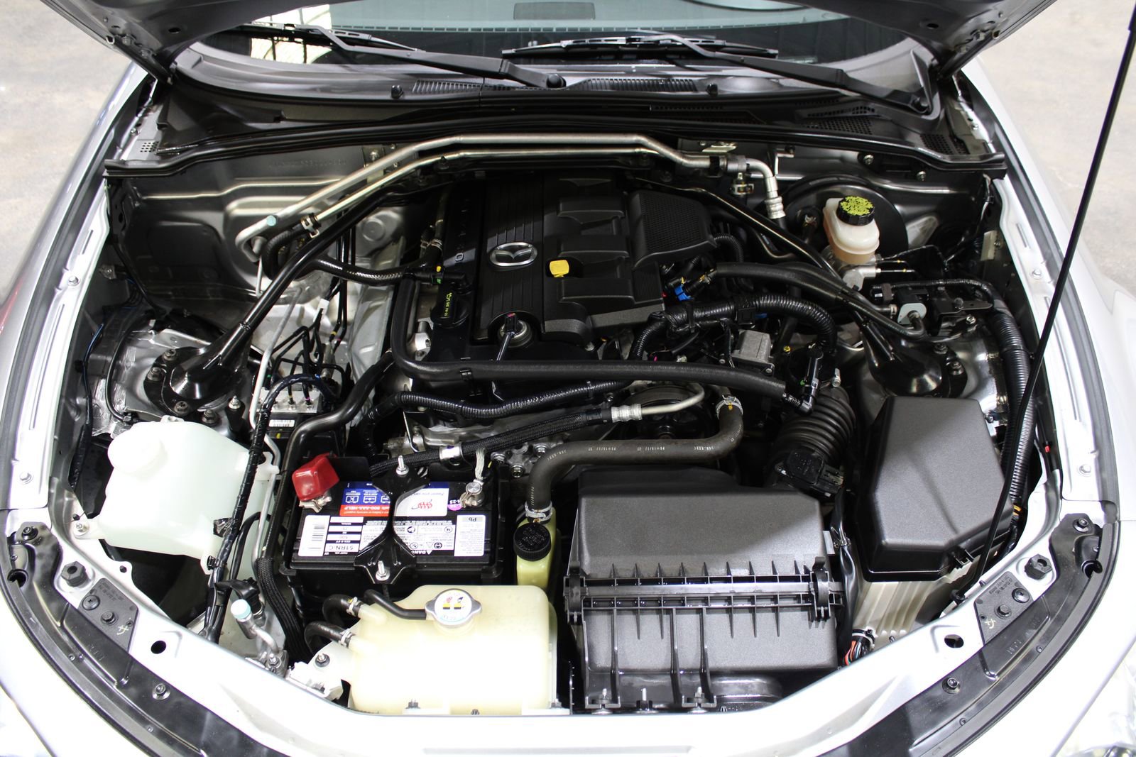 Used 2011 MAZDA MX-5 Miata Touring image 41