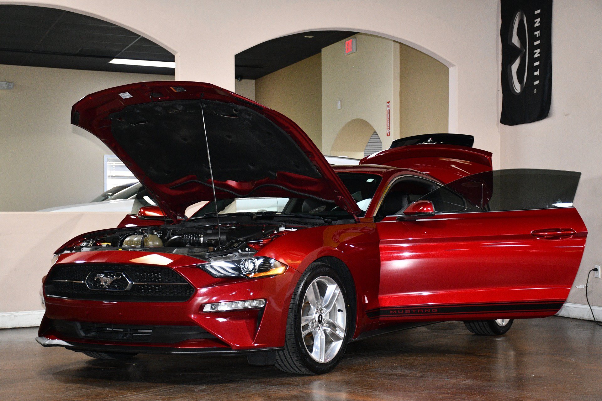 Used 2018 Ford Mustang Premium w/ Equipment Group 201A RWD image 90