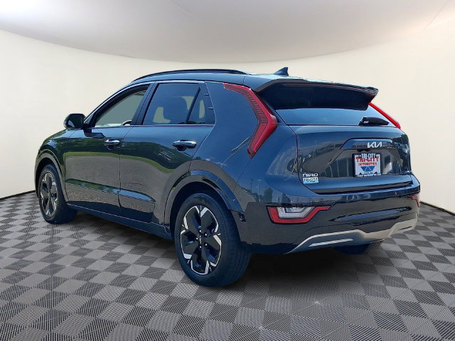 Used 2023 Kia Niro Wave w/ Wave Preserve Package FWD image 4