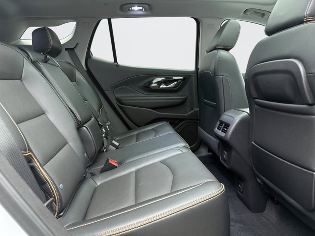 Used 2023 GMC Terrain AT4 w/ Tech Package AWD/4WD image 18
