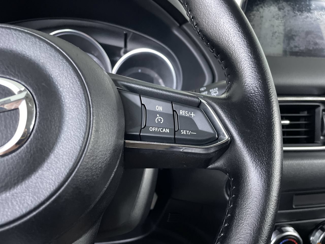 Used 2018 MAZDA CX-5 Sport AWD/4WD image 27