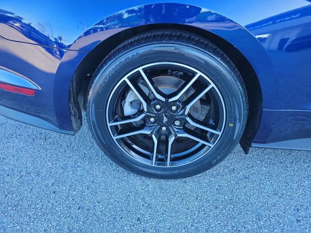 Used 2020 Ford Mustang Convertible w/ Equipment Group 101A image 7