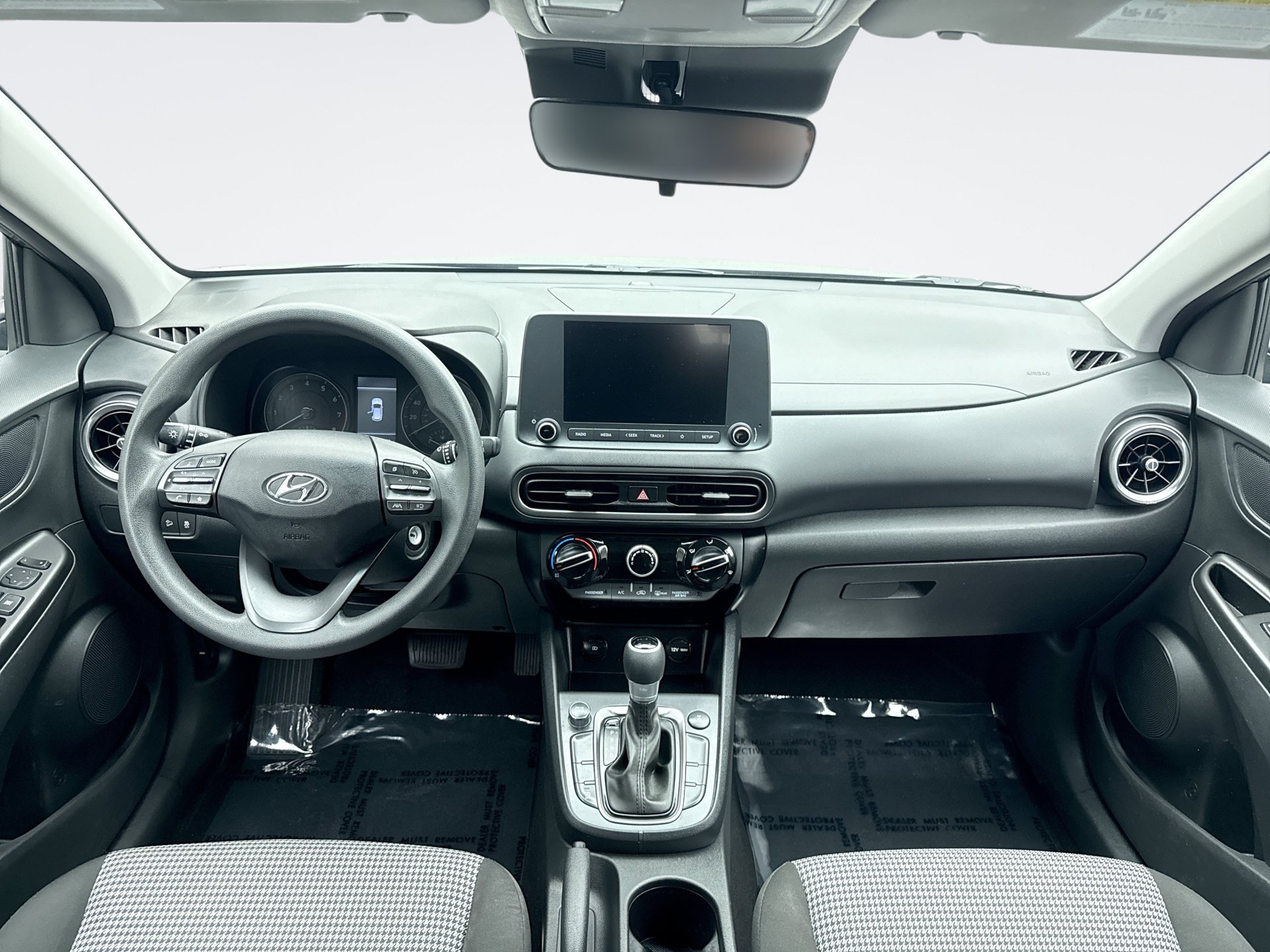 Used 2023 Hyundai Kona SE AWD/4WD image 14
