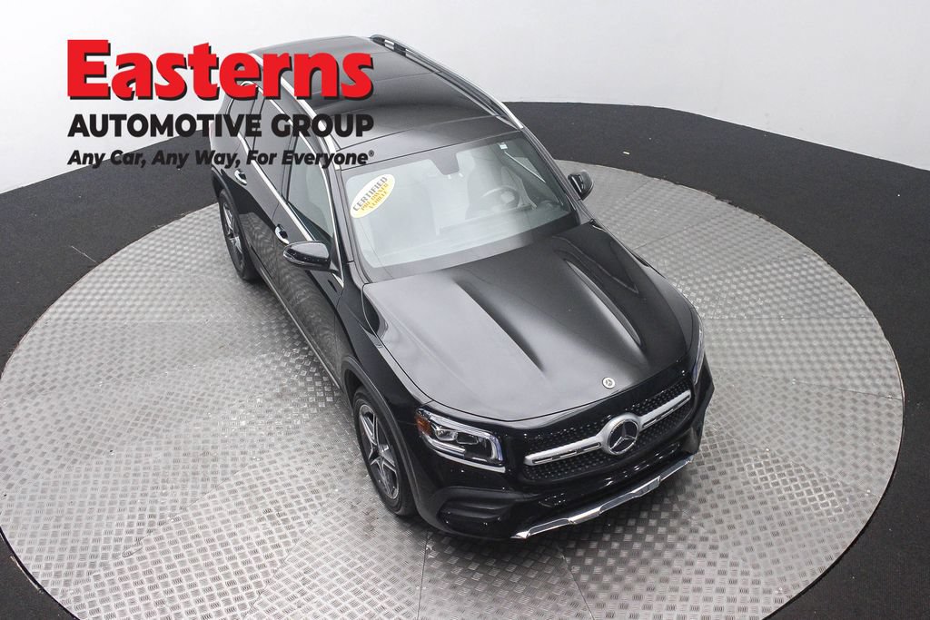Used 2022 Mercedes-Benz GLB 250 4MATIC w/ AMG Line image 3