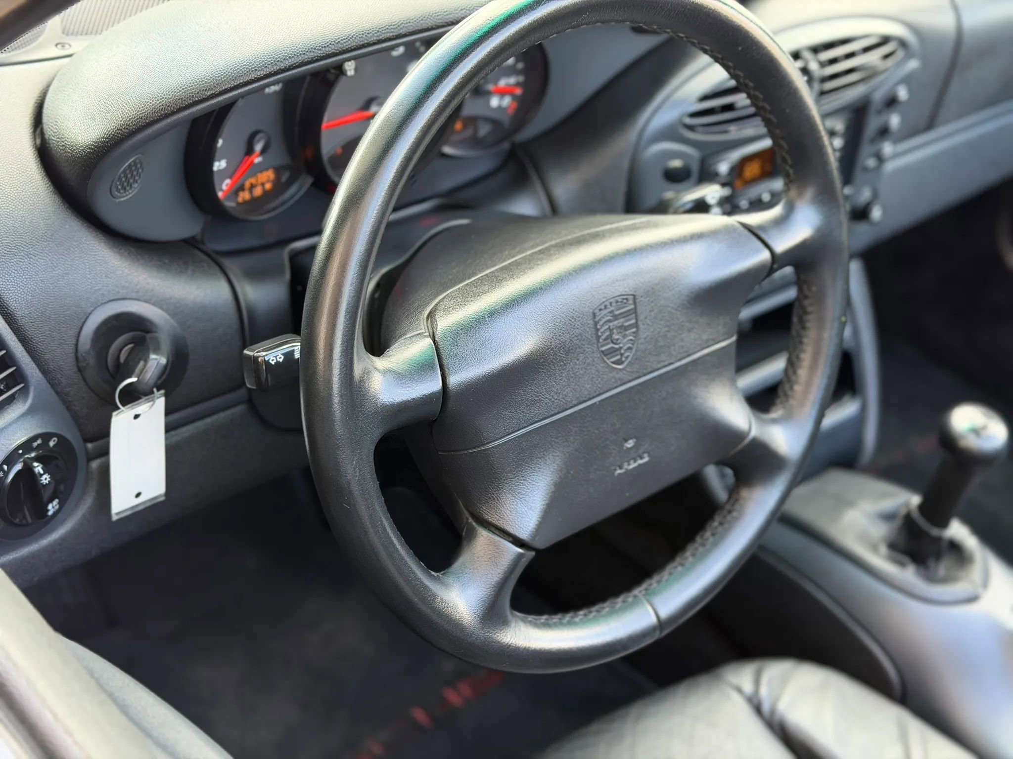 Used 1997 Porsche Boxster image 29