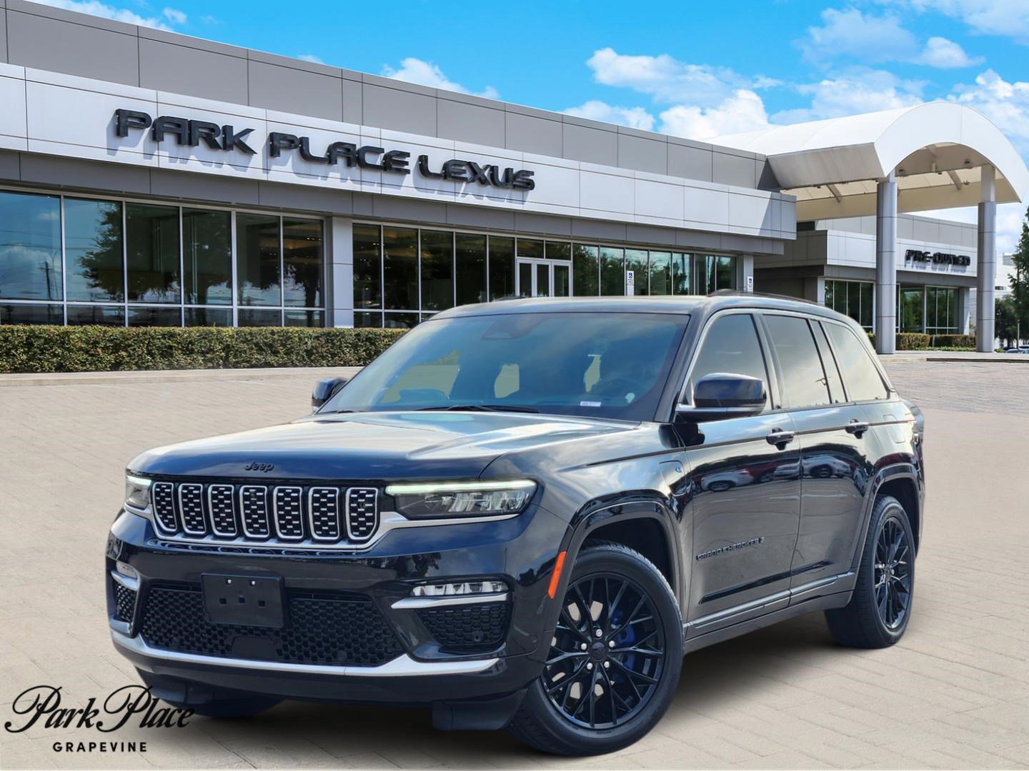 Used 2022 Jeep Grand Cherokee Summit w/ Advanced Protech Group IV