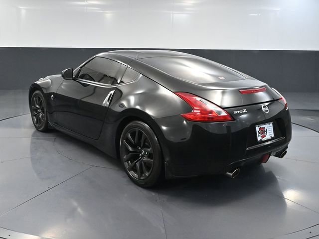 Used 2016 Nissan 370Z Coupe image 8