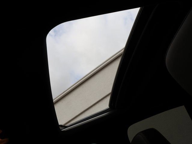 Certified 2025 Chevrolet Colorado ZR2 w/ Technology Package image 45