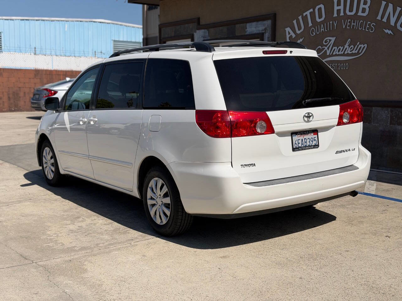 Used 2008 Toyota Sienna CE FWD image 8