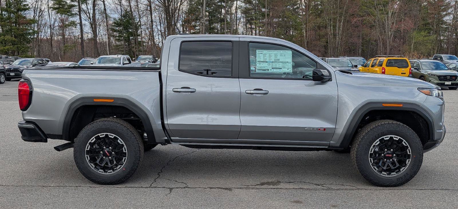New 2026 GMC Canyon AT4 image 7