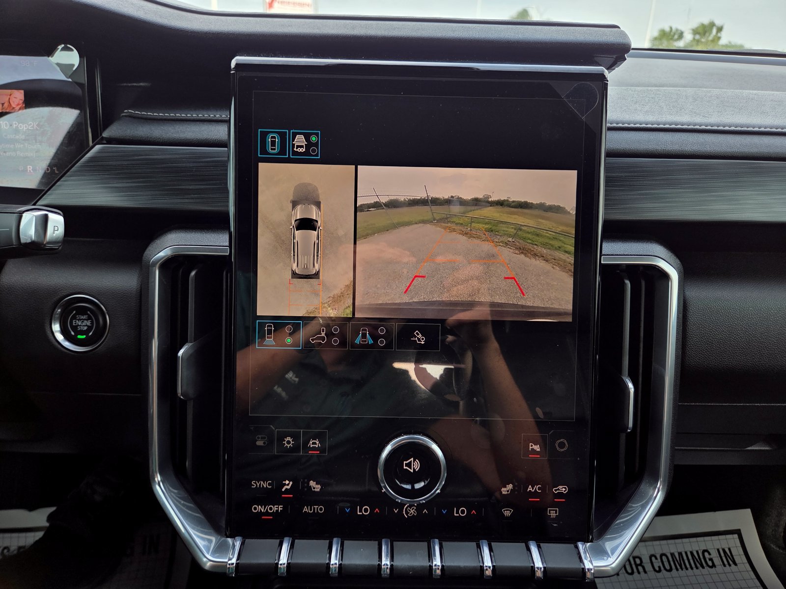 Used 2026 GMC Acadia Elevation w/ Black Edition FWD image 40