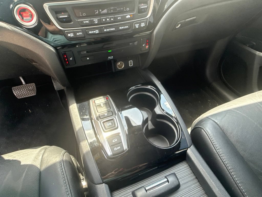 Used 2020 Honda Pilot Touring image 22