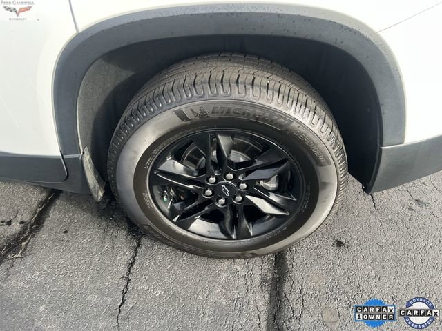 Used 2023 Chevrolet Traverse LT w/ Midnight/Sport Edition image 32