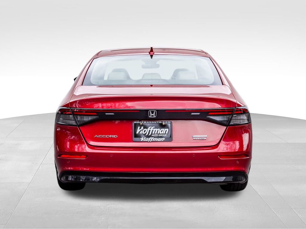 Used 2023 Honda Accord Touring image 10