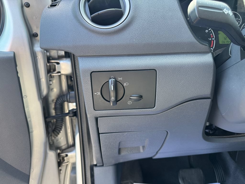 Used 2010 Ford Transit Connect XLT FWD image 16