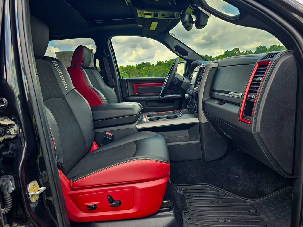Used 2018 RAM 1500 Rebel w/ Luxury Group AWD/4WD image 45