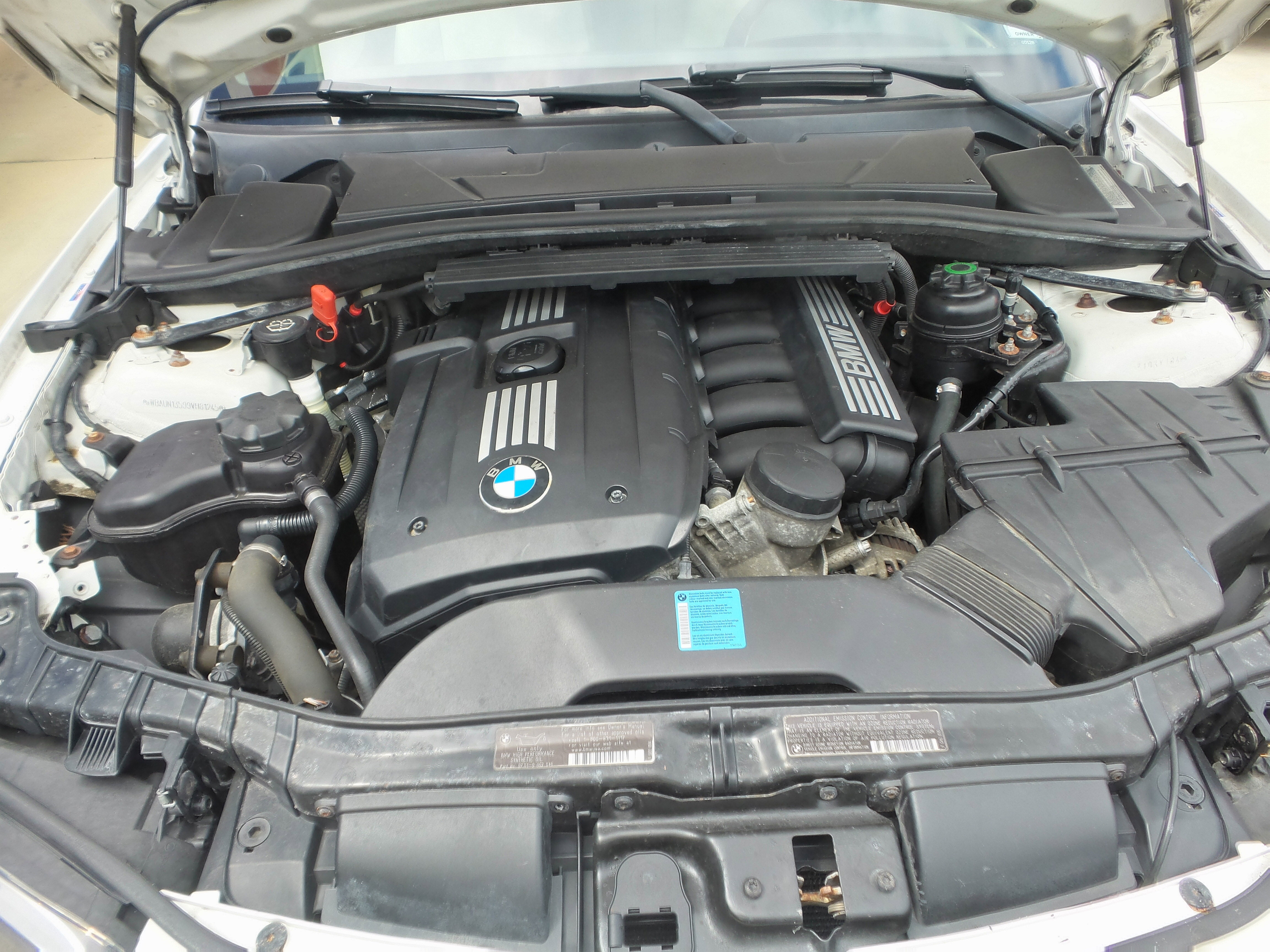 Used 2009 BMW 128i Convertible image 43