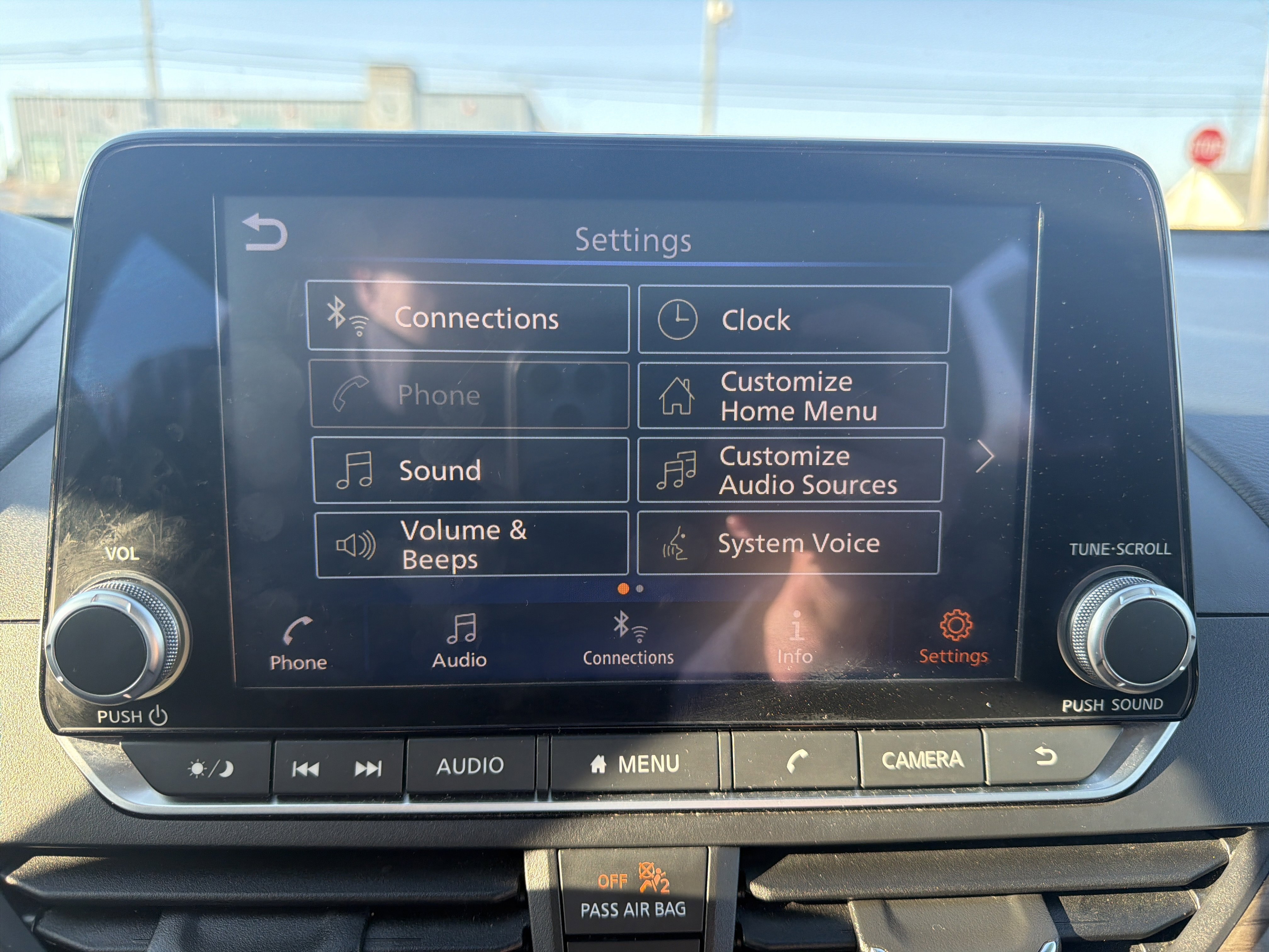 Used 2024 Nissan Altima 2.5 SV AWD/4WD image 27