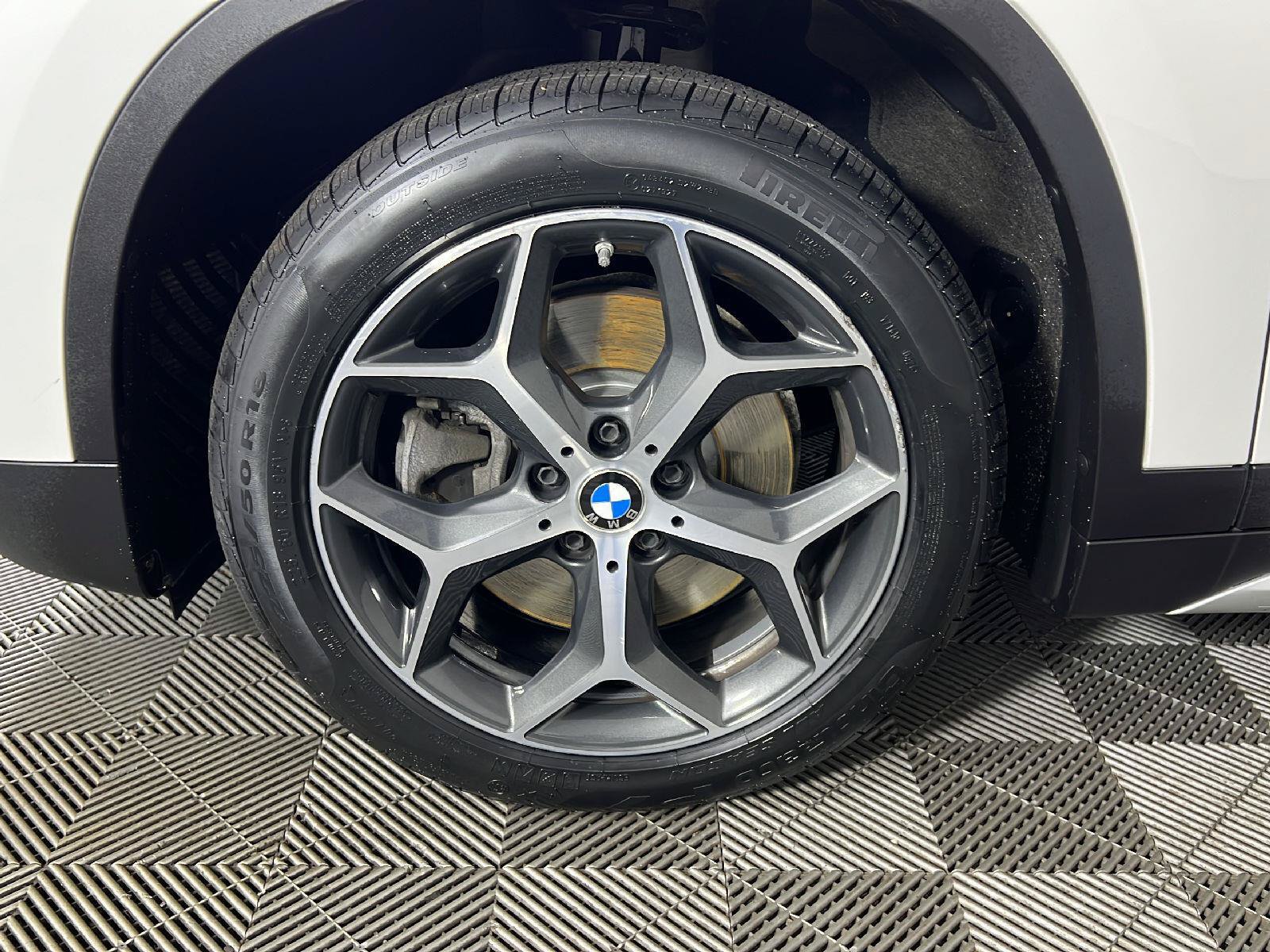 Used 2019 BMW X1 xDrive28i w/ Convenience Package AWD/4WD image 14