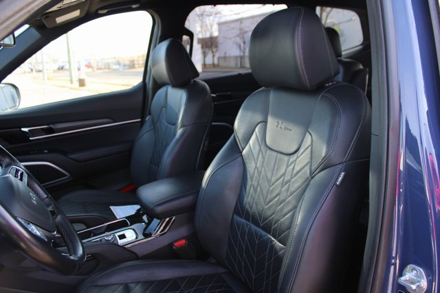 Used 2023 Kia Telluride EX X-Line image 32