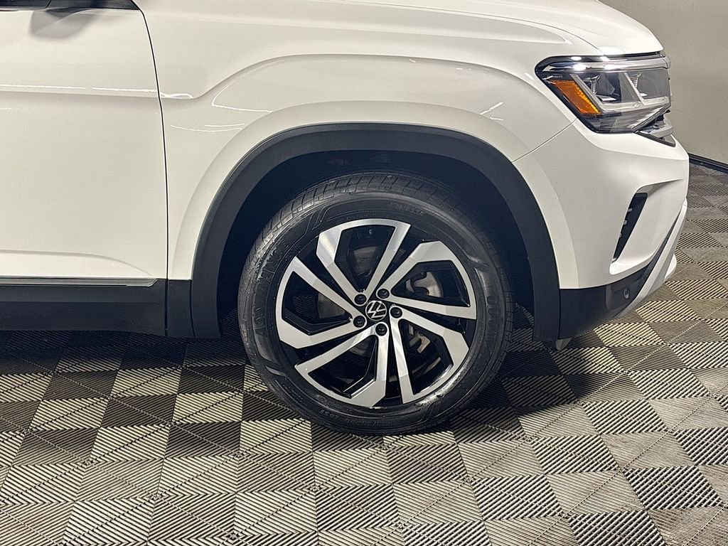 Certified 2022 Volkswagen Atlas SEL image 25