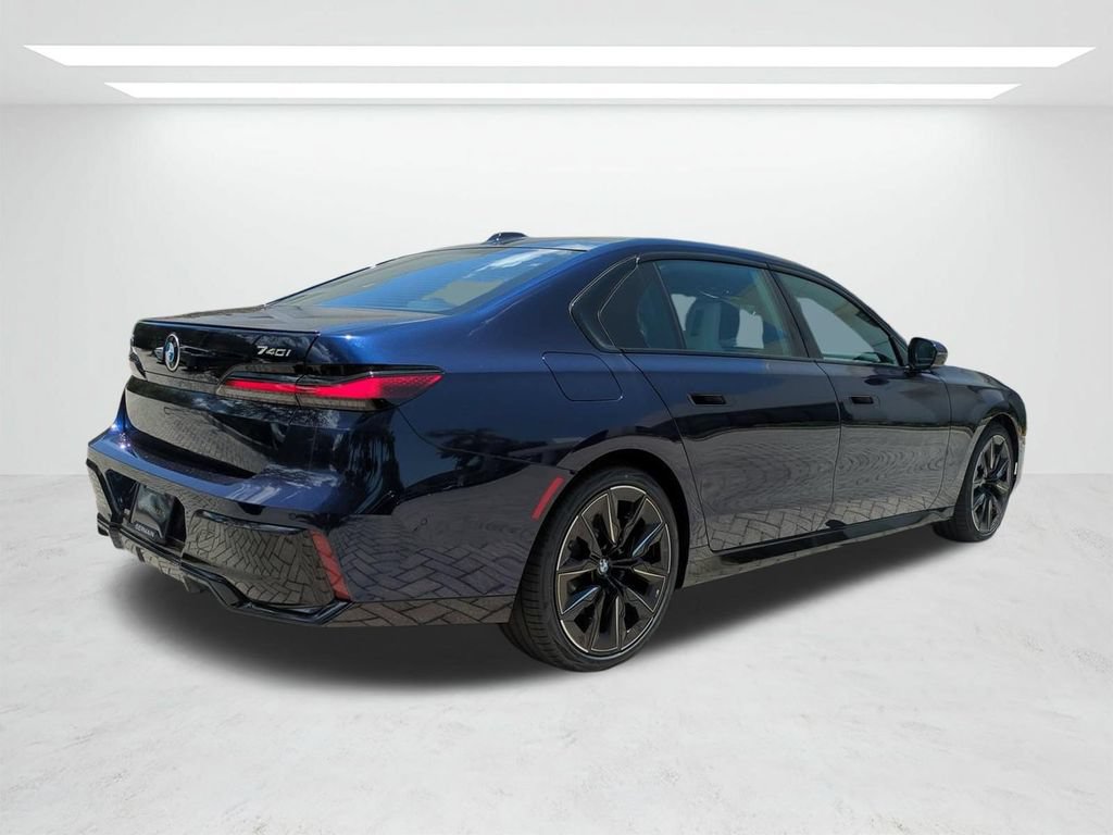 New 2026 BMW 740i xDrive AWD/4WD image 4