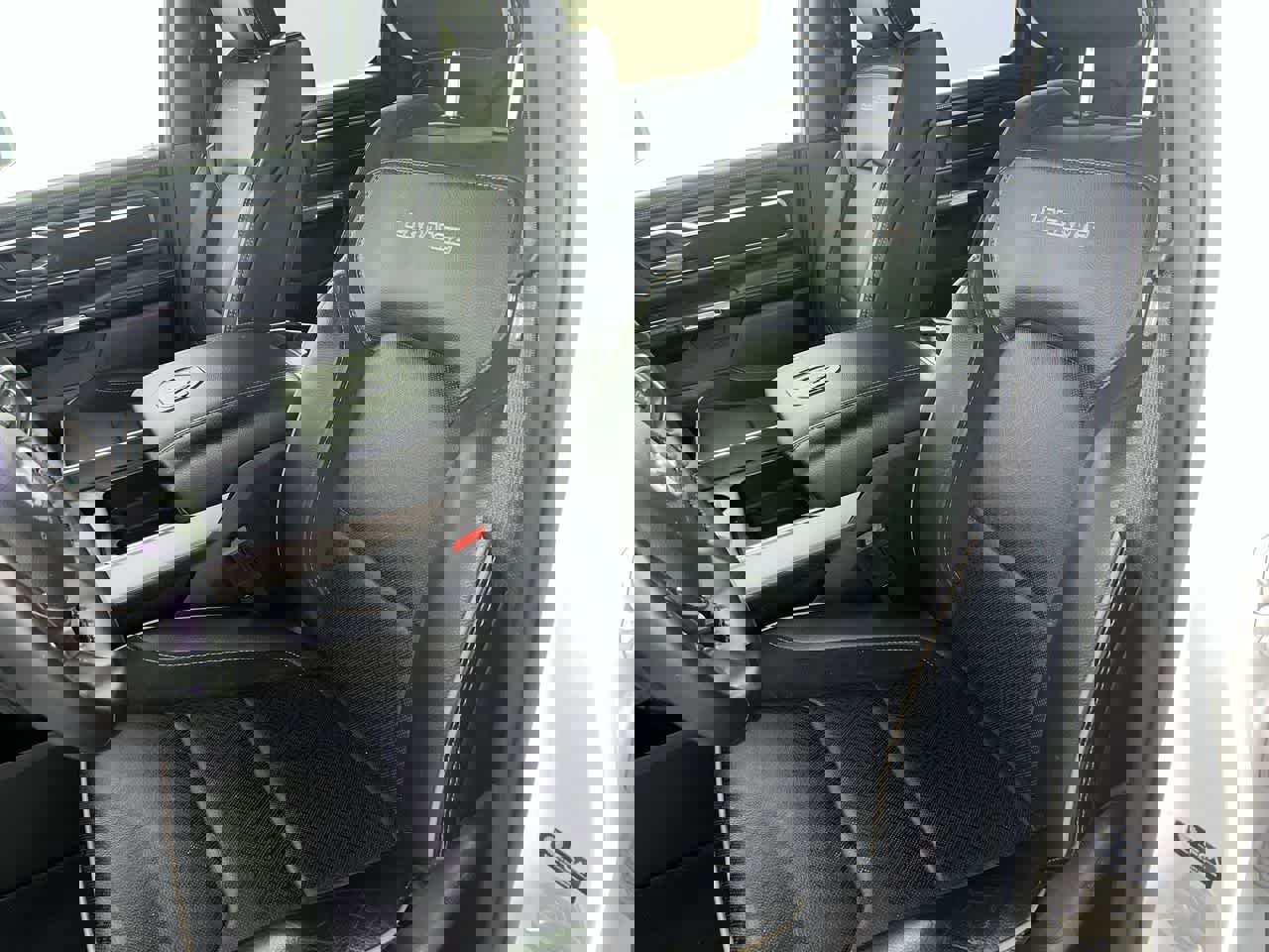 Used 2024 RAM 1500 Laramie image 15