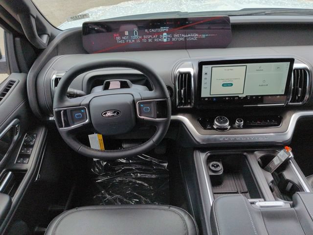 New 2026 Ford Expedition Max Platinum w/ Stealth Performance Package AWD/4WD image 16
