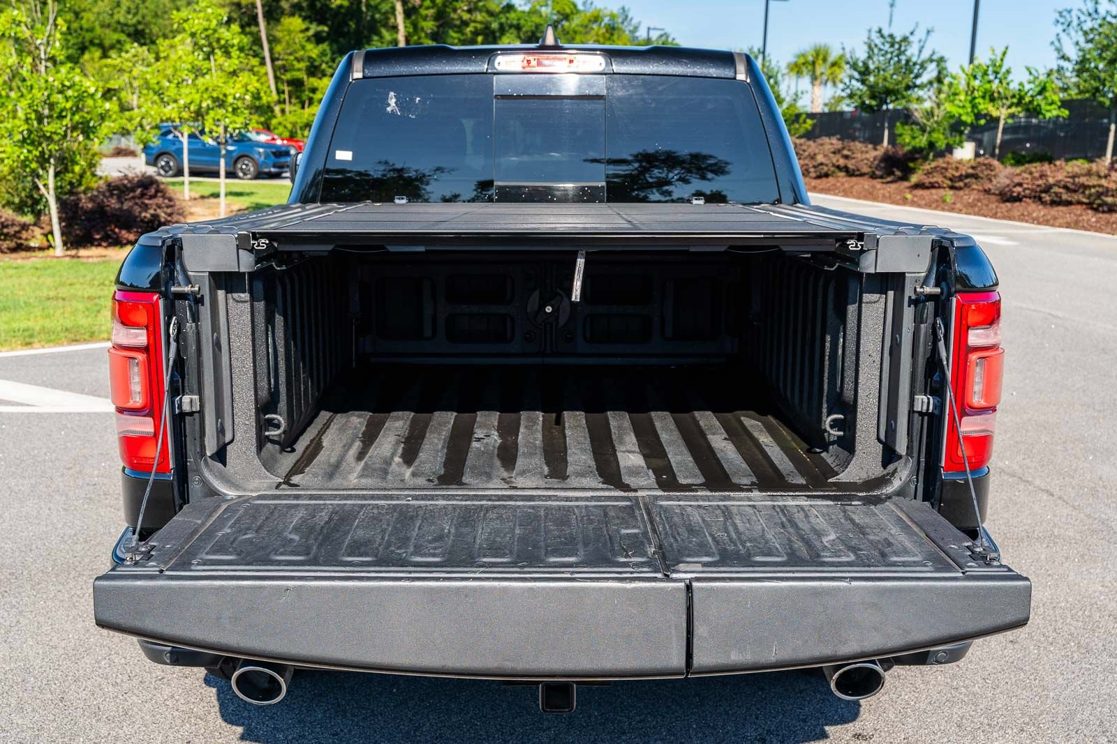 Used 2020 RAM 1500 Limited AWD/4WD image 18