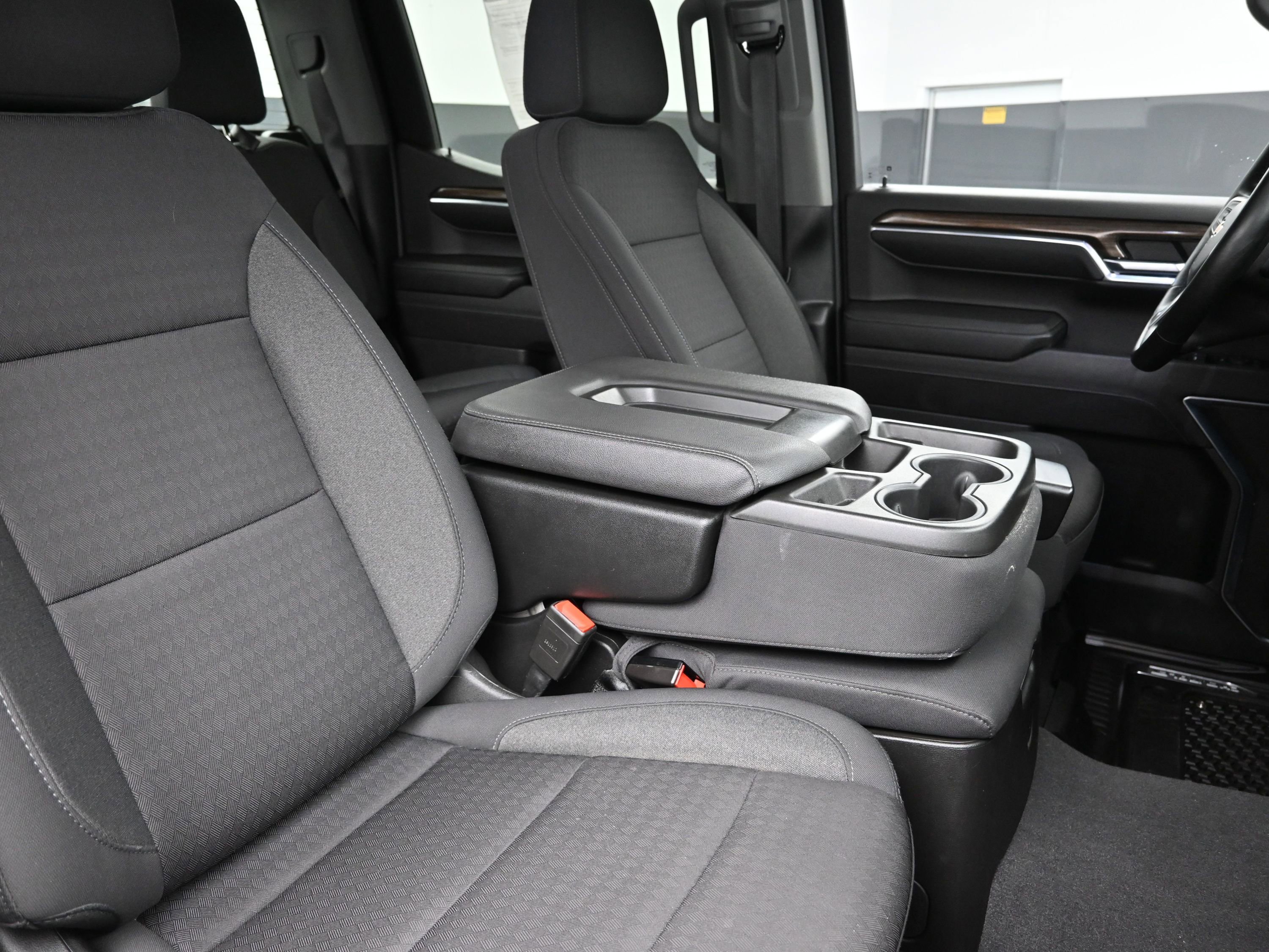 Used 2023 Chevrolet Silverado 1500 LT w/ Protection Package image 25