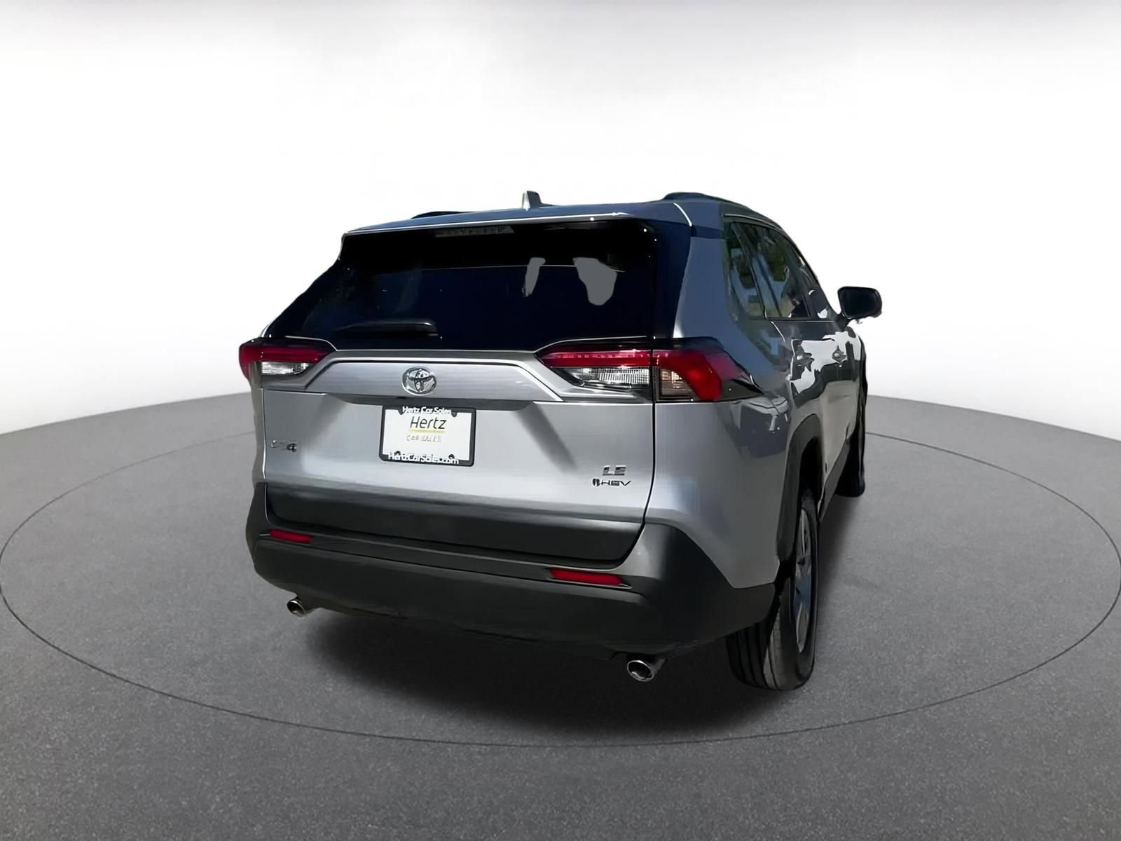 Used 2025 Toyota RAV4 LE image 14