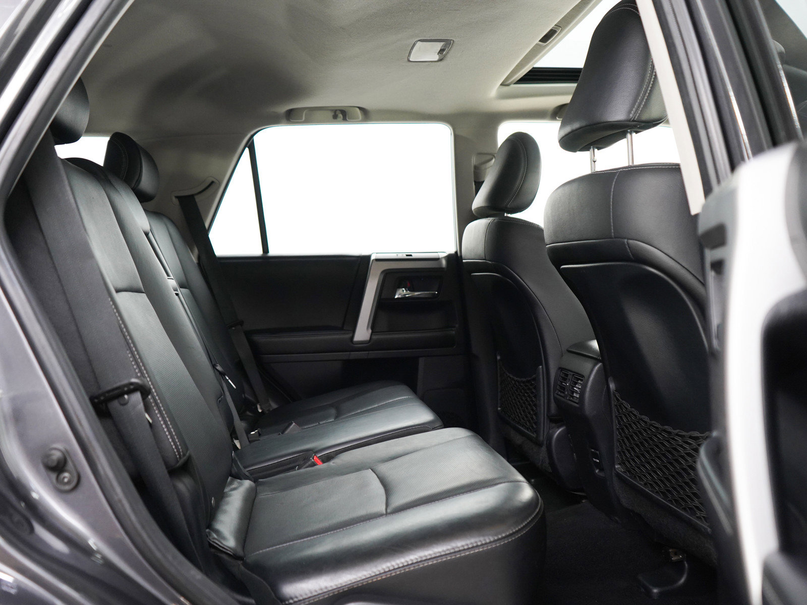 Used 2015 Toyota 4Runner Limited AWD/4WD image 14