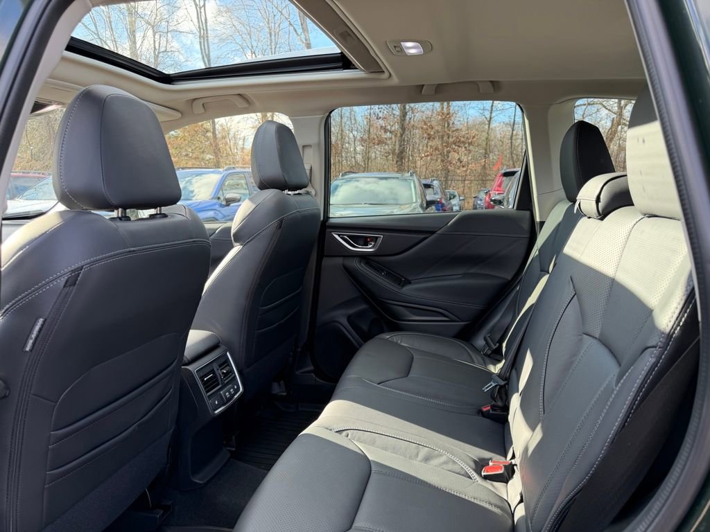 Used 2023 Subaru Forester Touring image 29