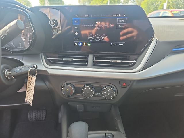 Used 2024 Chevrolet Trax LS FWD image 18
