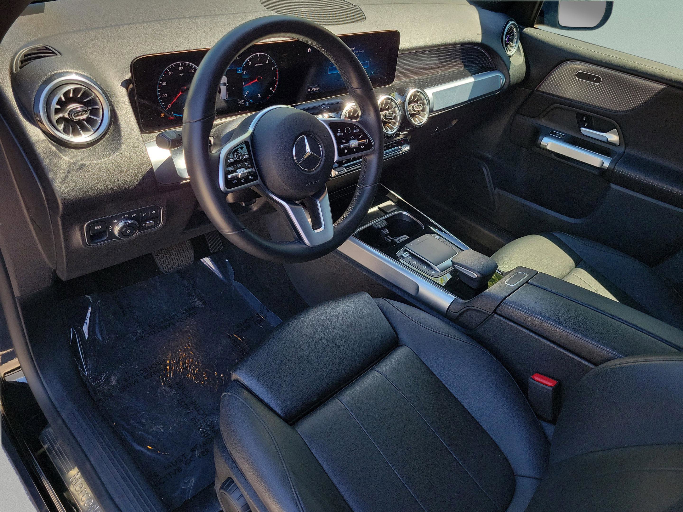 Certified 2022 Mercedes-Benz GLB 250 4MATIC image 22