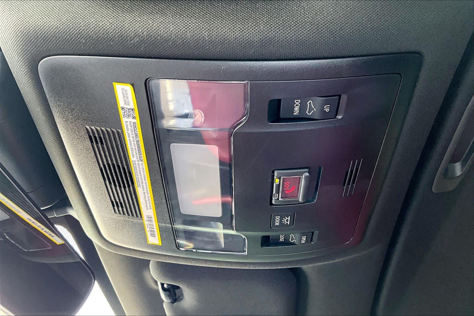 Used 2025 Lexus IS 300 w/ Premium Package RWD image 32