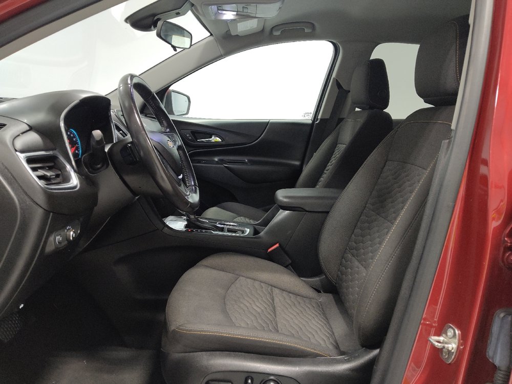 Used 2019 Chevrolet Equinox LT w/ Driver Convenience Package FWD image 17