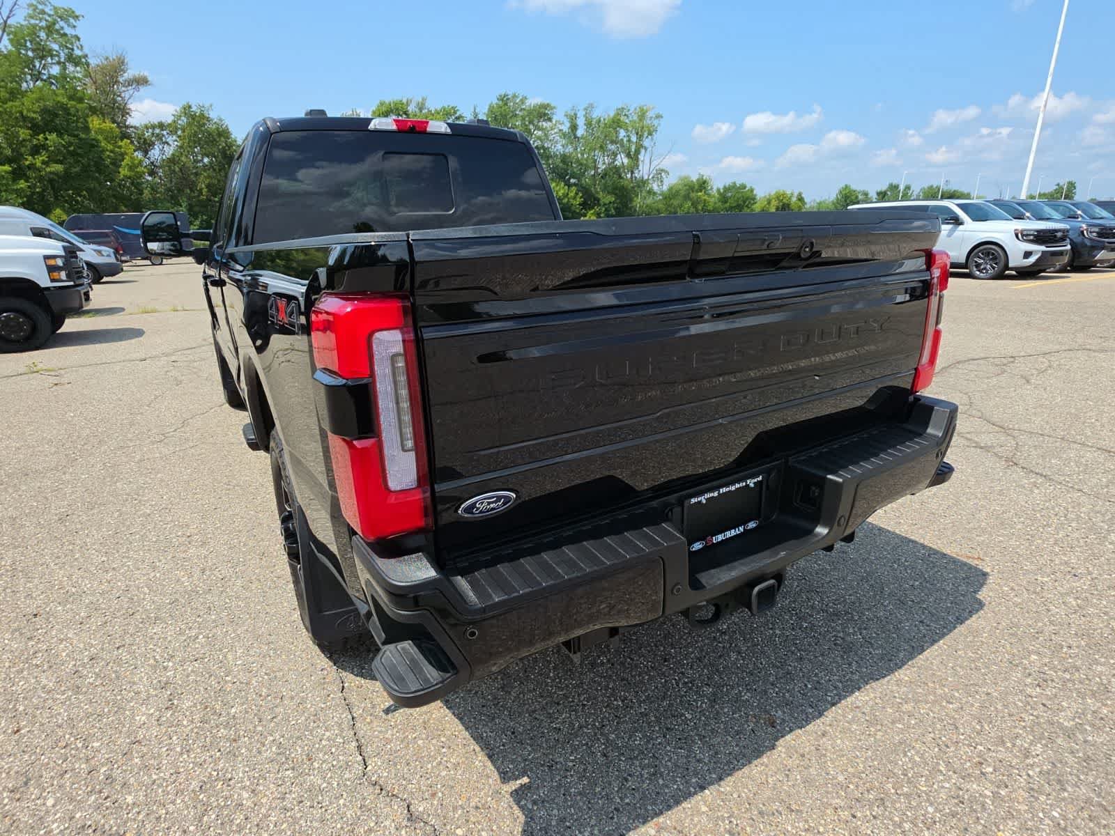 Used 2026 Ford F250 Platinum AWD/4WD image 14