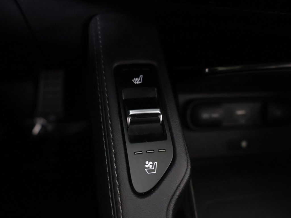 Used 2020 Kia Telluride SX image 60