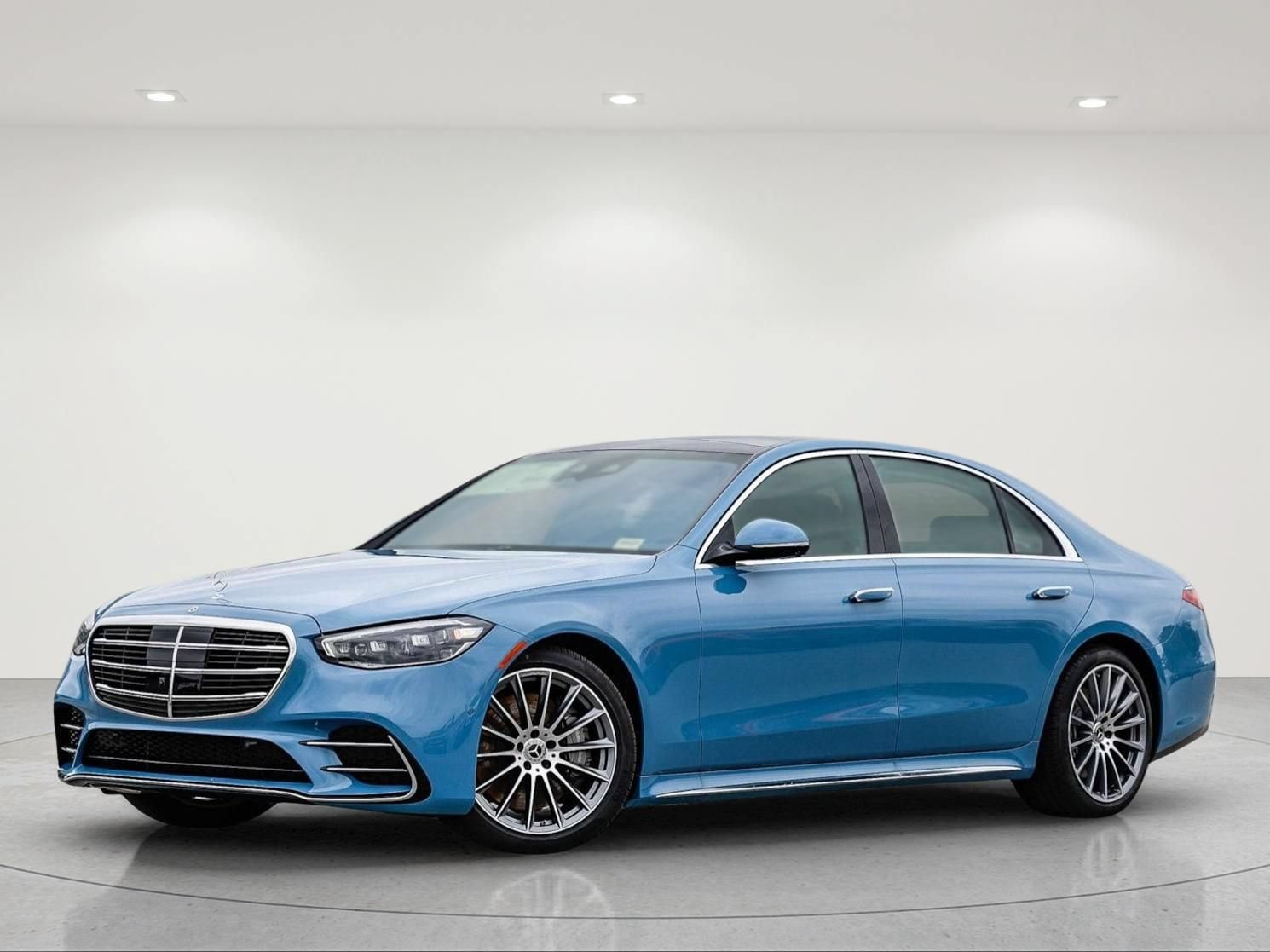 New 2026 Mercedes-Benz S 580 4MATIC Sedan image 2