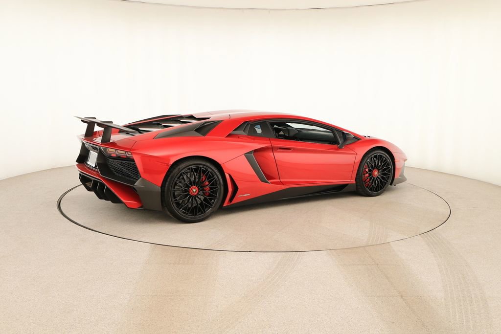 Used 2016 Lamborghini Aventador LP 750-4 Superveloce image 7